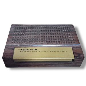 Vintage Realistic Crystal Controlled Weatheradio Weather Radio Model 12-152